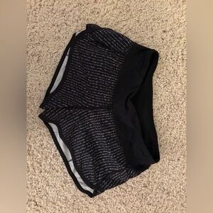 Lululemon shorts sz 4